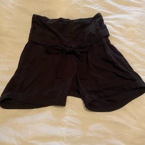 H&M Mama Maternity shorts - black
